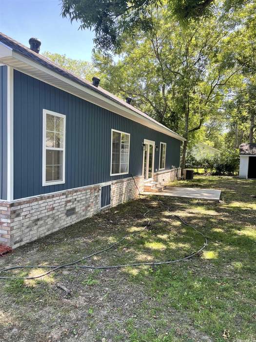 320 N Brinkley side exterior